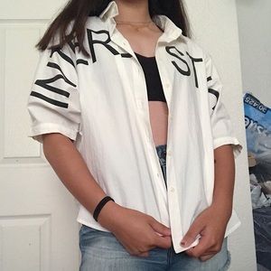 Oversized graphic button up